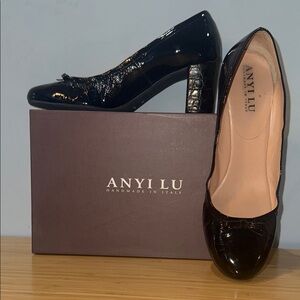 Anyi Lu Black Patent Leather Women's Shoes
